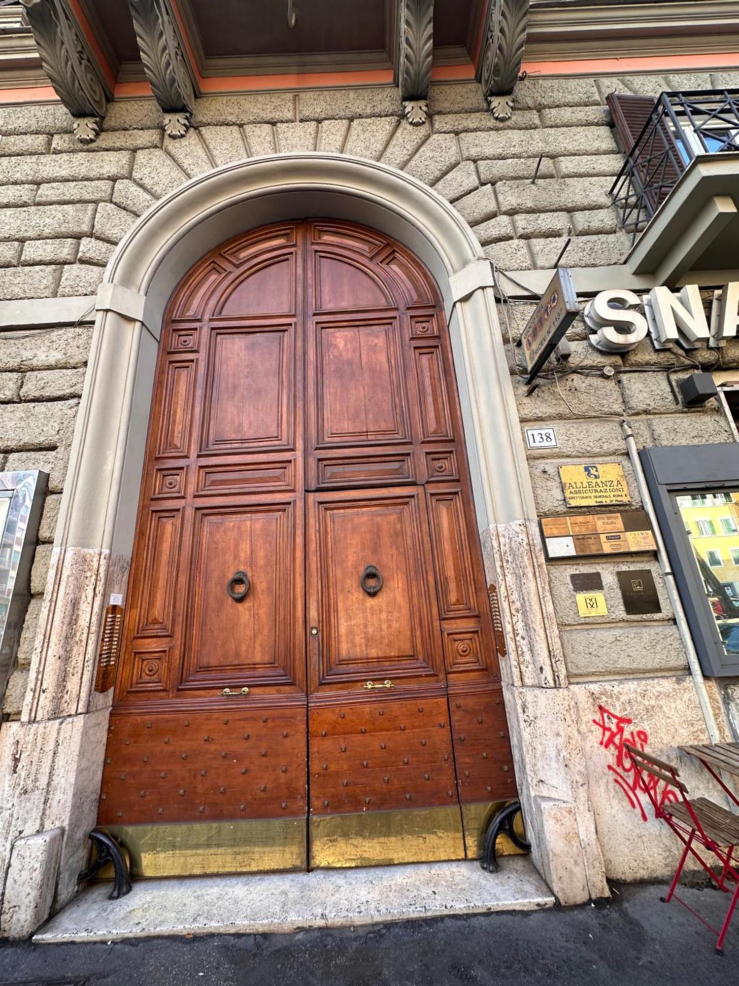 Eterna Suites Roma Exterior photo